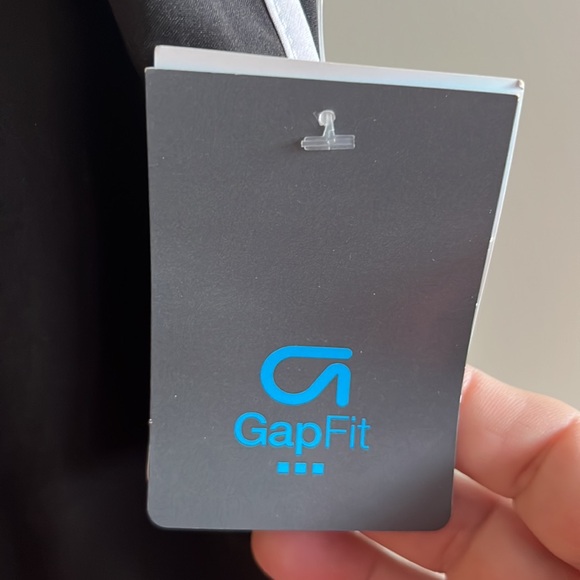 GapFit Black athletic shorts - Picture 4 of 6